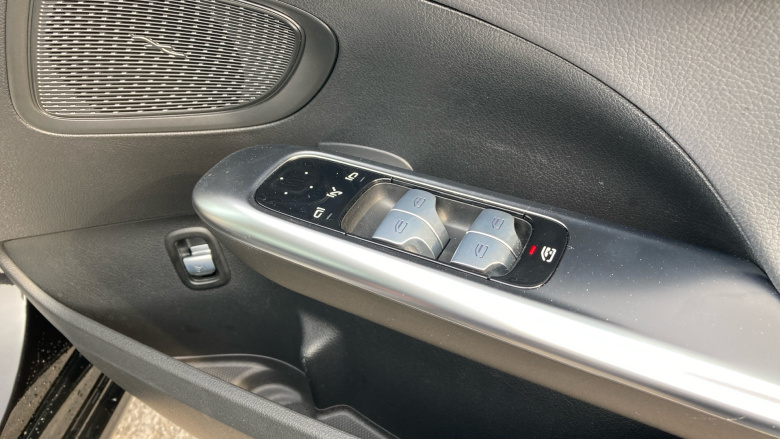 Mercedes-Benz C-Class C220d Sport 4dr 9G-Tronic Diesel Saloon